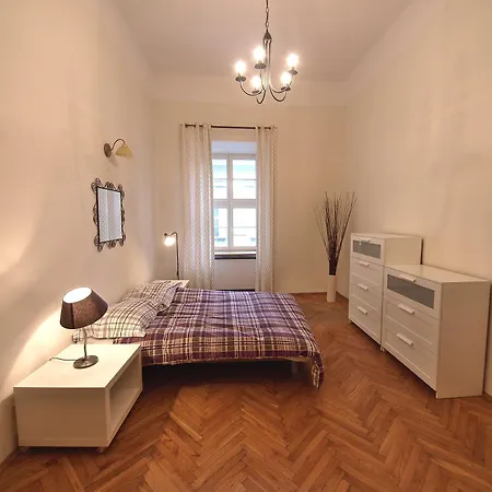Oldsmobil-aparts Cracovie